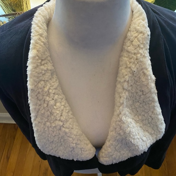 Black Faux Suede Jacket with Sherpa Collar ❤️🖤❤️🖤 - Picture 7 of 11